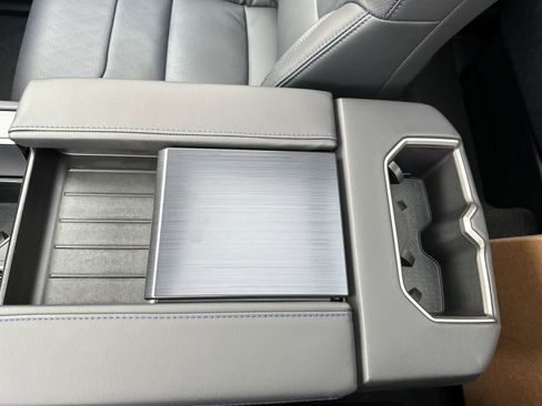 New 2026 Toyota Tundra Platinum image 29