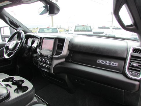 Used 2023 RAM 3500 Big Horn w/ Level 1 Equipment Group image 20