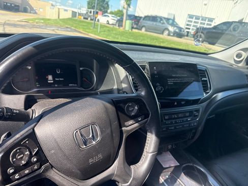 Used 2021 Honda Pilot EX-L image 3