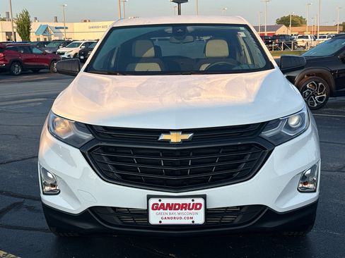 Used 2020 Chevrolet Equinox LS w/ LS Convenience Package FWD image 3
