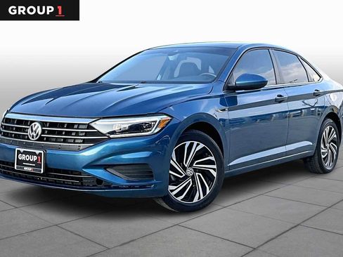 Used 2021 Volkswagen Jetta SEL image 1