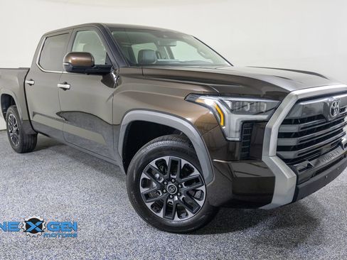 Used 2024 Toyota Tundra Limited AWD/4WD image 1