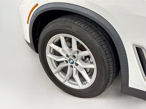 Used 2022 BMW X5 xDrive40i w/ Premium Package AWD/4WD image 24