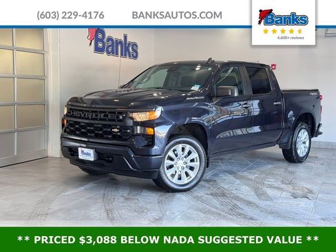 Certified 2022 Chevrolet Silverado 1500 Custom image 1