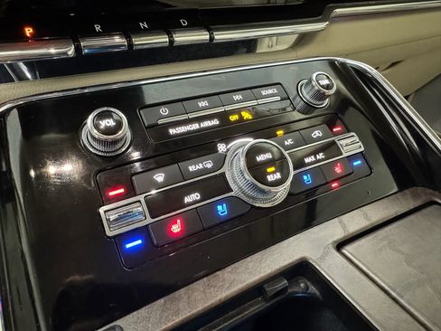 Used 2021 Lincoln Navigator Reserve w/ Luxury Package image 22