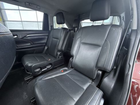 Used 2019 Toyota Highlander Limited image 36
