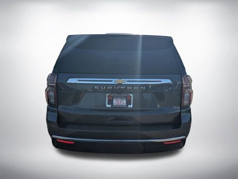 Used 2021 Chevrolet Suburban LS image 4
