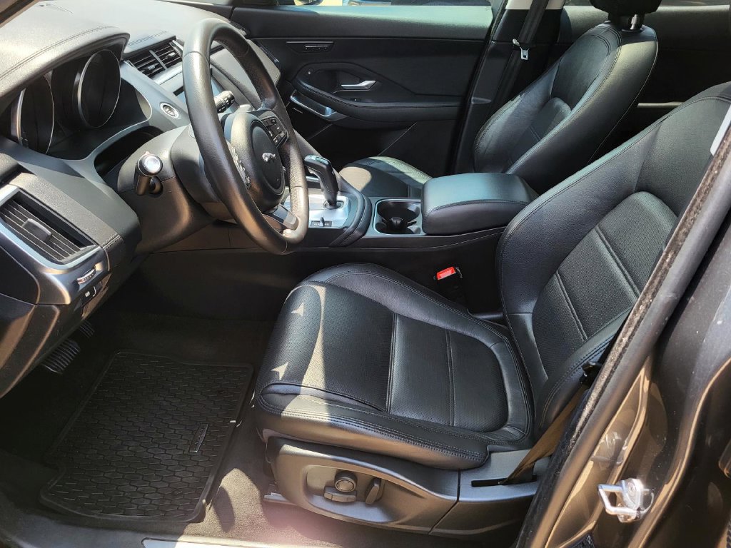 Used 2020 Jaguar E-PACE AWD/4WD image 21