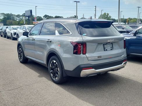 New 2026 Kia Sorento S w/ S Panoramic Sunroof Package FWD image 4