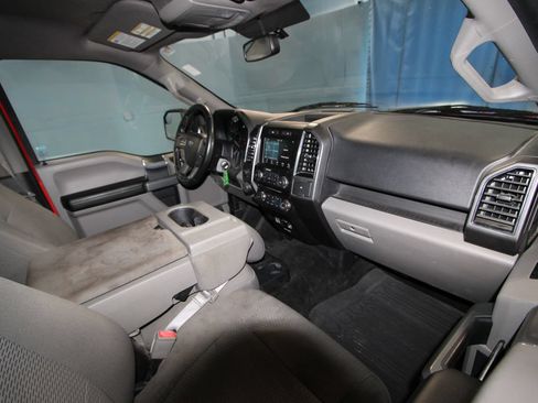 Used 2018 Ford F150 XLT w/ Equipment Group 302A Luxury AWD/4WD image 20