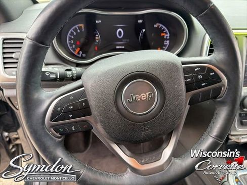Used 2018 Jeep Grand Cherokee Altitude AWD/4WD image 13