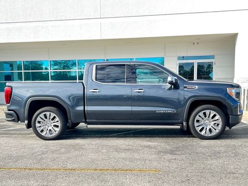 Used 2021 GMC Sierra 1500 Denali w/ Denali Ultimate Package image 3