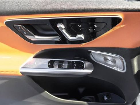 New 2026 Mercedes-Benz GLC 300 4MATIC image 14