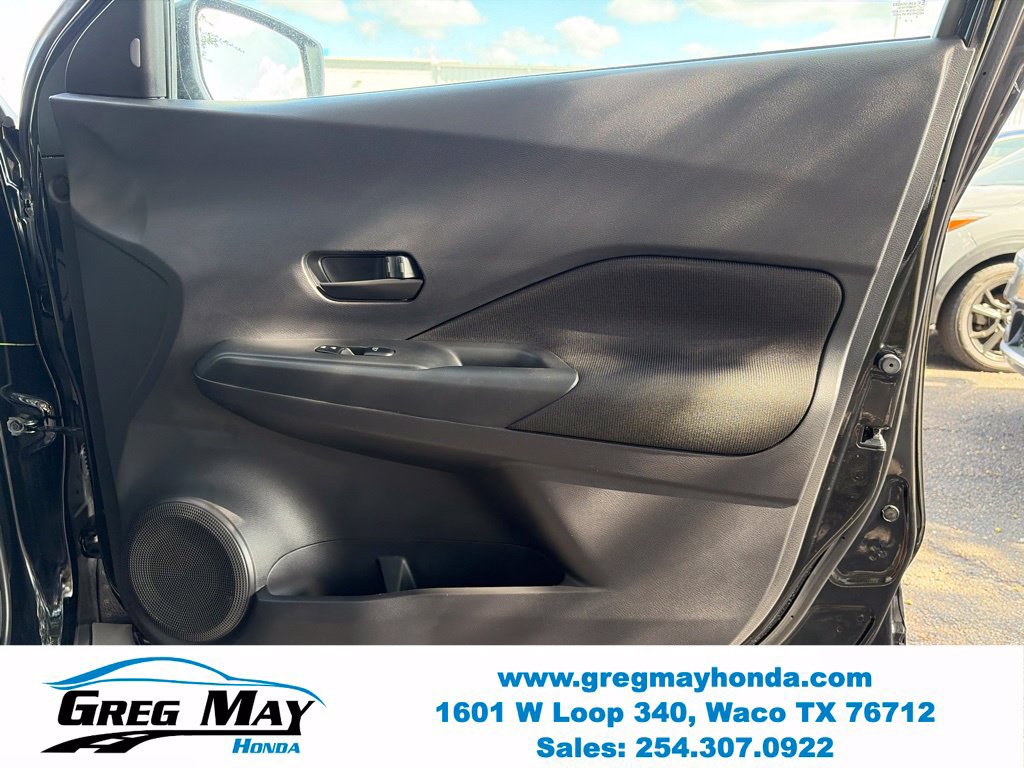Used 2024 Nissan Kicks S FWD image 12