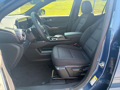 New 2027 Chevrolet Equinox LT AWD/4WD image 12