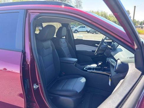 New 2025 Chevrolet Trax LT image 47