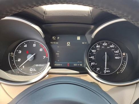 Used 2023 Alfa Romeo Stelvio Ti Lusso w/ Quick Order Package 22X Lusso AWD/4WD image 14