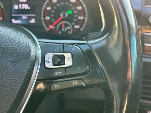 Used 2019 Volkswagen Jetta SE FWD image 23