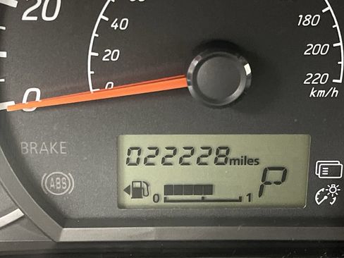 Used 2024 Mitsubishi Mirage ES FWD image 12
