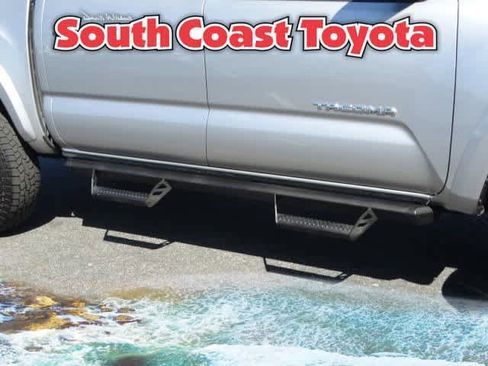 Used 2016 Toyota Tacoma SR5 image 8