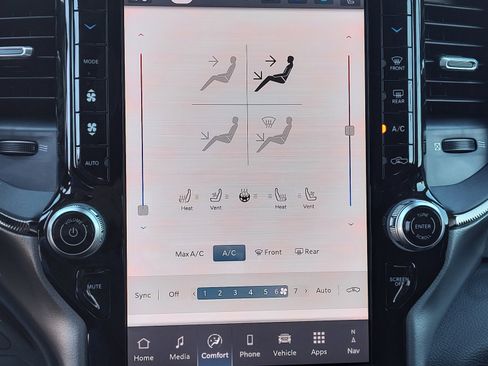 New 2026 RAM 2500 Rebel AWD/4WD image 15