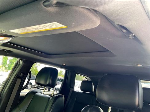 Used 2019 Jeep Grand Cherokee Altitude AWD/4WD image 7