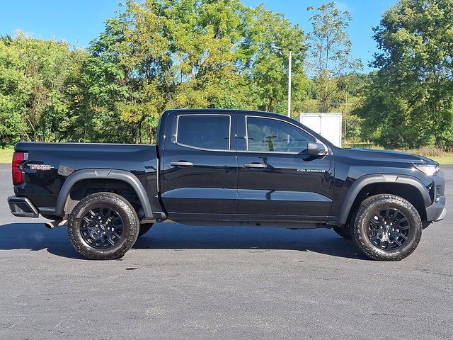 Used 2025 Chevrolet Colorado Trail Boss AWD/4WD image 10