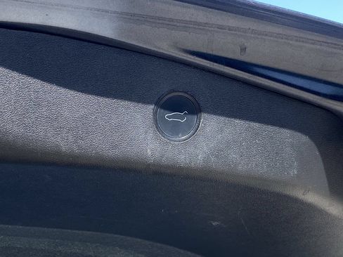 Used 2023 Tesla Model 3 Standard Range RWD image 14