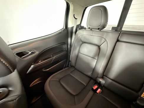Used 2022 GMC Canyon AT4 w/ Trailering Package AWD/4WD image 12