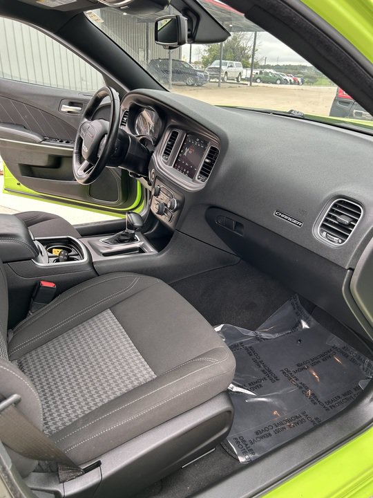 Used 2023 Dodge Charger SXT AWD/4WD image 14