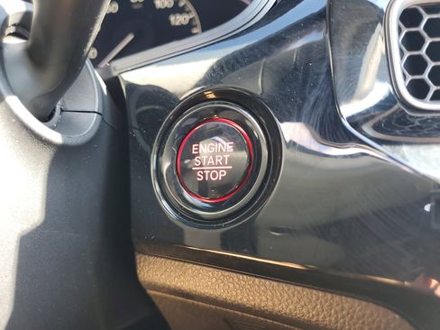 Certified 2023 Honda Civic EX image 29