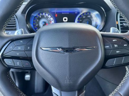 Used 2023 Chrysler 300 S image 24