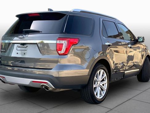 Used 2016 Ford Explorer Limited FWD image 13