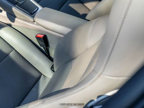 Used 2014 Porsche Cayman image 32