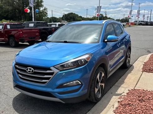 Used 2018 Hyundai Tucson Sport w/ Cargo Package FWD image 1