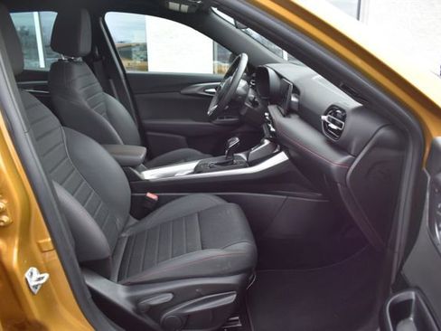 Used 2024 Dodge Hornet GT w/ Cold Weather Group AWD/4WD image 40