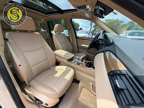 Used 2014 BMW X3 xDrive28i AWD/4WD image 17