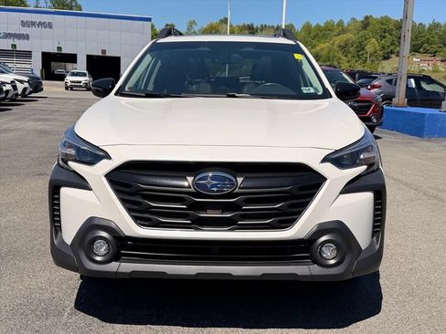 Used 2025 Subaru Outback Onyx Edition XT AWD/4WD image 17