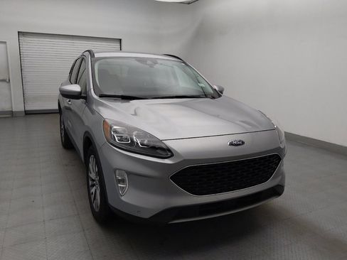 Used 2022 Ford Escape Titanium image 14
