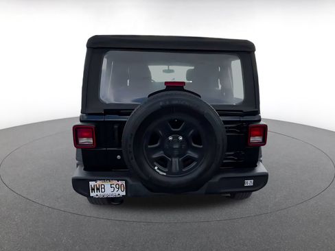 Used 2023 Jeep Wrangler Unlimited Sport AWD/4WD image 12