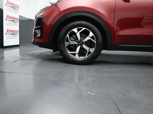 Used 2021 Kia Sportage LX FWD image 15