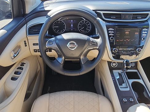 Used 2019 Nissan Murano Platinum w/ Cargo Package image 9
