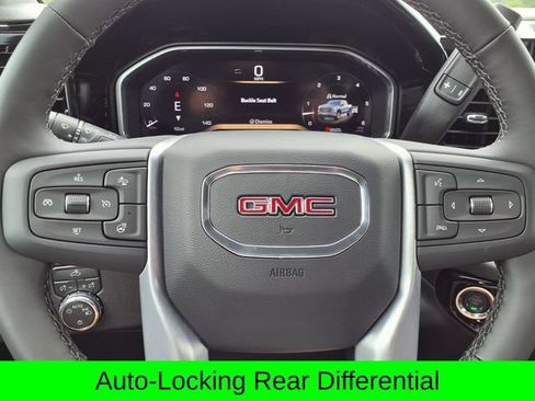 New 2026 GMC Sierra 1500 SLE w/ Preferred Package AWD/4WD image 17