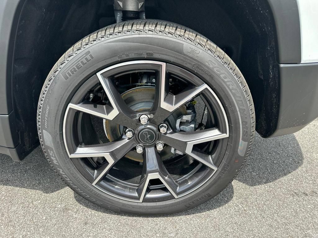 New 2026 Jeep Cherokee Overland AWD/4WD image 12
