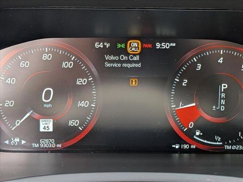 Used 2022 Volvo XC90 T6 Momentum w/ Climate Package image 11