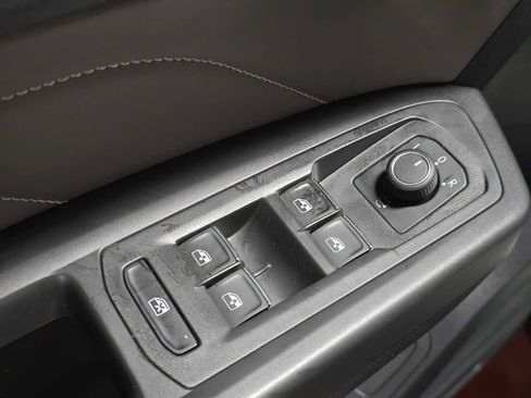 Used 2022 Volkswagen Atlas SEL Premium AWD/4WD image 26
