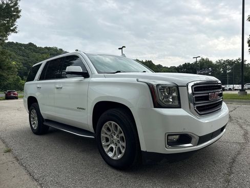 Used 2020 GMC Yukon SLT w/ Open Road Package AWD/4WD image 3
