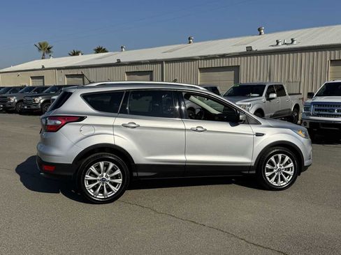 Used 2018 Ford Escape Titanium image 12