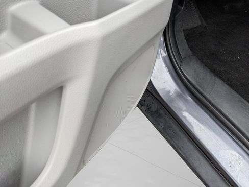 Used 2016 Honda Pilot EX image 25