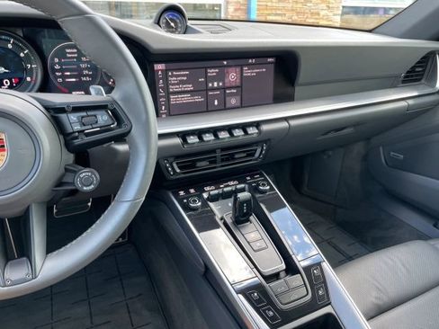 Used 2020 Porsche 911 Carrera 4S AWD/4WD image 26